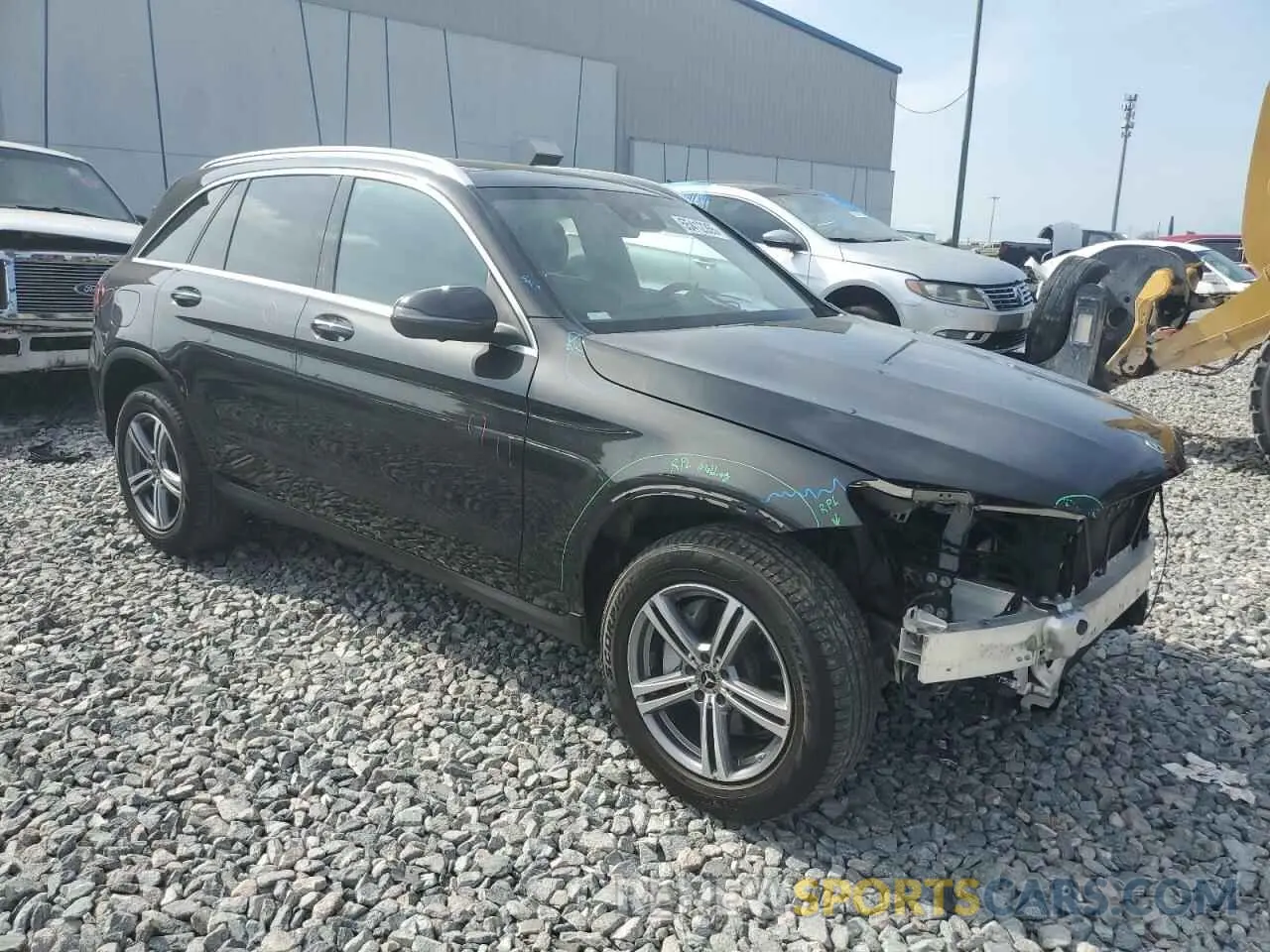 4 Photograph of a damaged car W1N0G8DB8MV285215 MERCEDES-BENZ GLC-CLASS 2021
