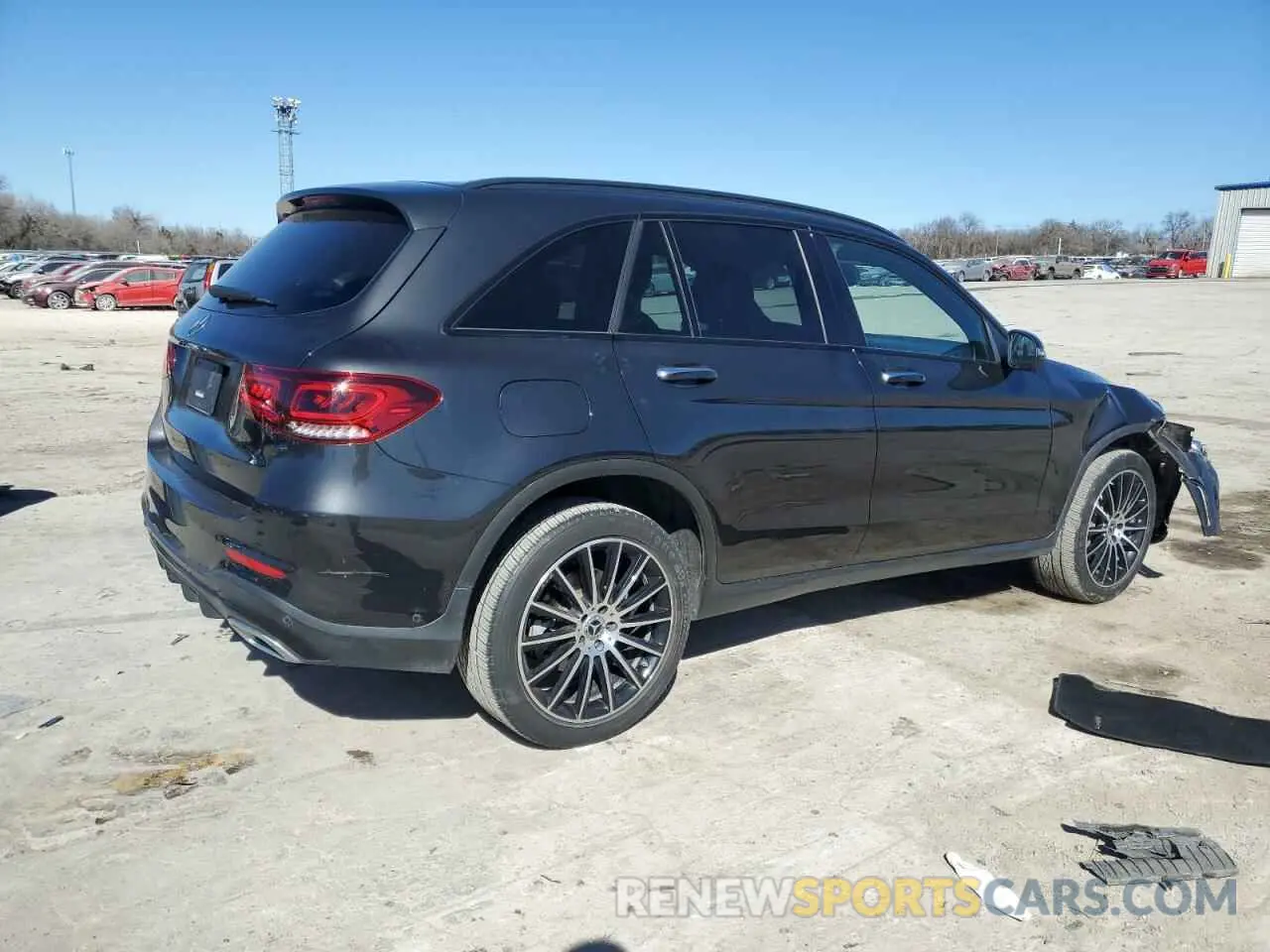 3 Photograph of a damaged car W1N0G8DB9MF960242 MERCEDES-BENZ GLC-CLASS 2021