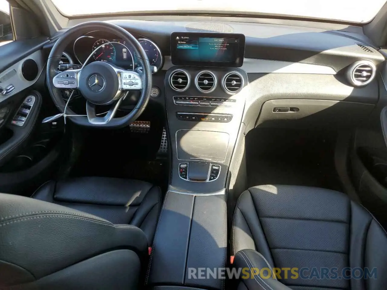 8 Photograph of a damaged car W1N0G8DB9MF960242 MERCEDES-BENZ GLC-CLASS 2021