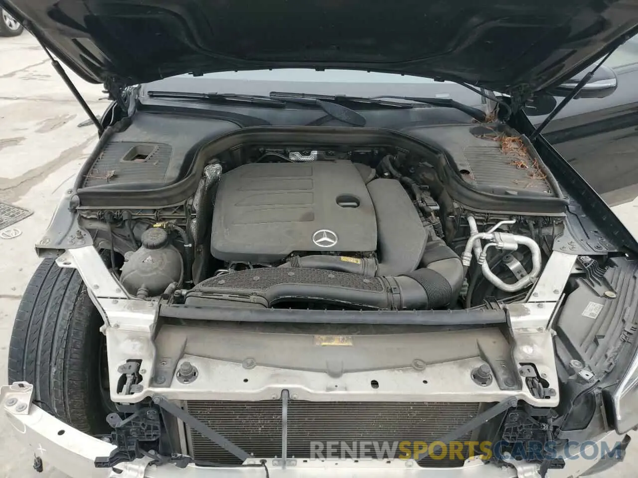 12 Photograph of a damaged car W1N0G8DB9MV266575 MERCEDES-BENZ GLC-CLASS 2021
