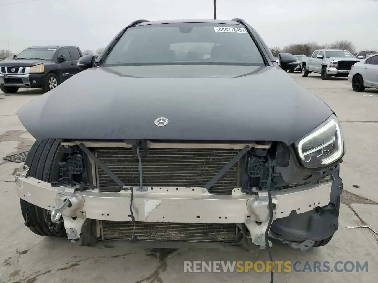 5 Photograph of a damaged car W1N0G8DB9MV266575 MERCEDES-BENZ GLC-CLASS 2021