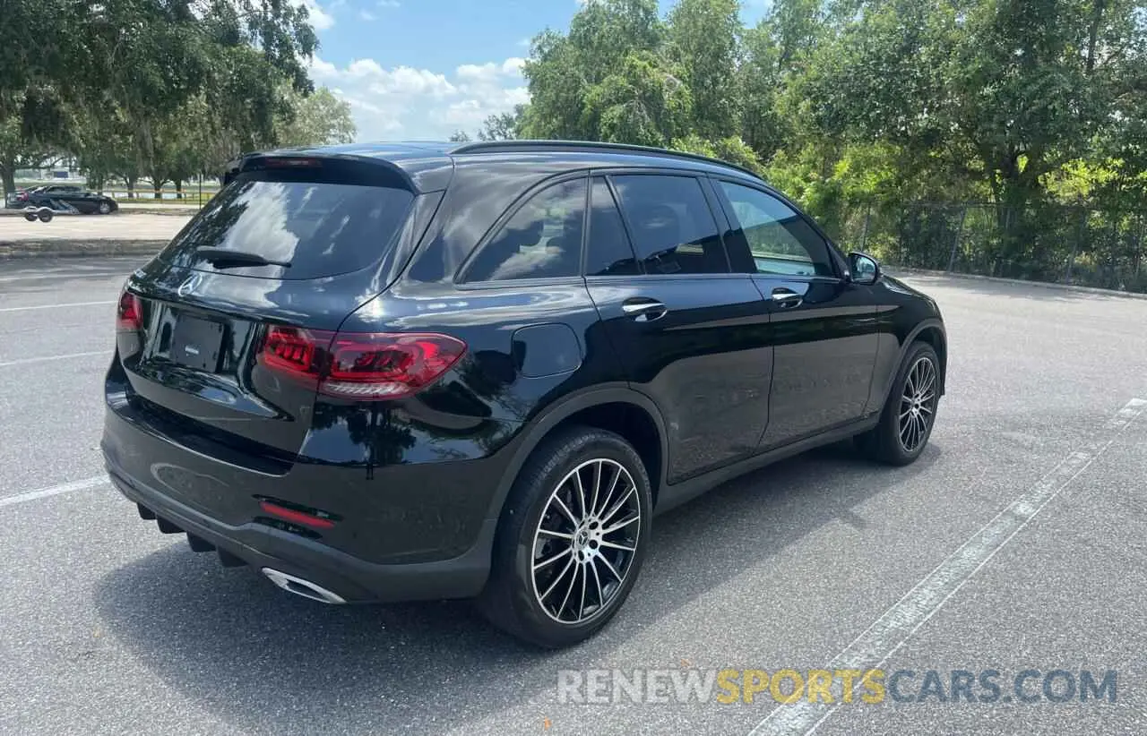4 Photograph of a damaged car W1N0G8DB9MV267628 MERCEDES-BENZ GLC-CLASS 2021