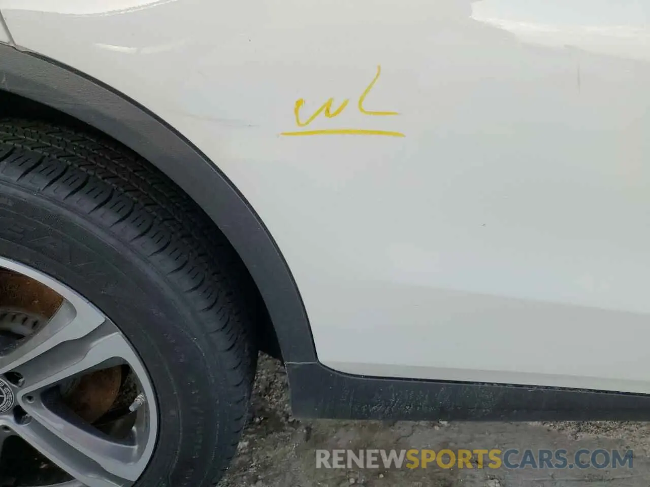 12 Photograph of a damaged car W1N0G8DBXMF927380 MERCEDES-BENZ GLC-CLASS 2021