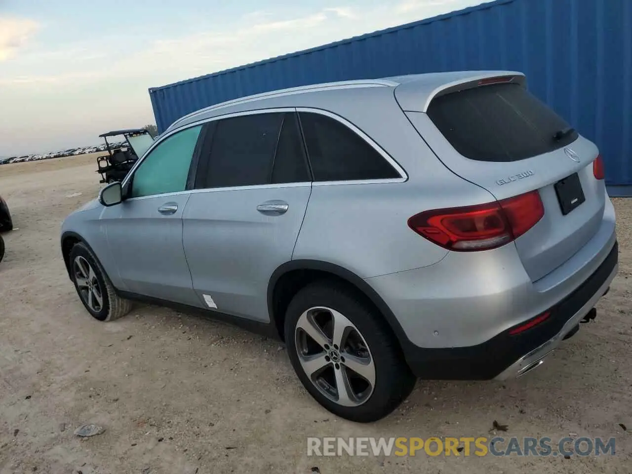 2 Photograph of a damaged car W1N0G8DBXMF977227 MERCEDES-BENZ GLC-CLASS 2021