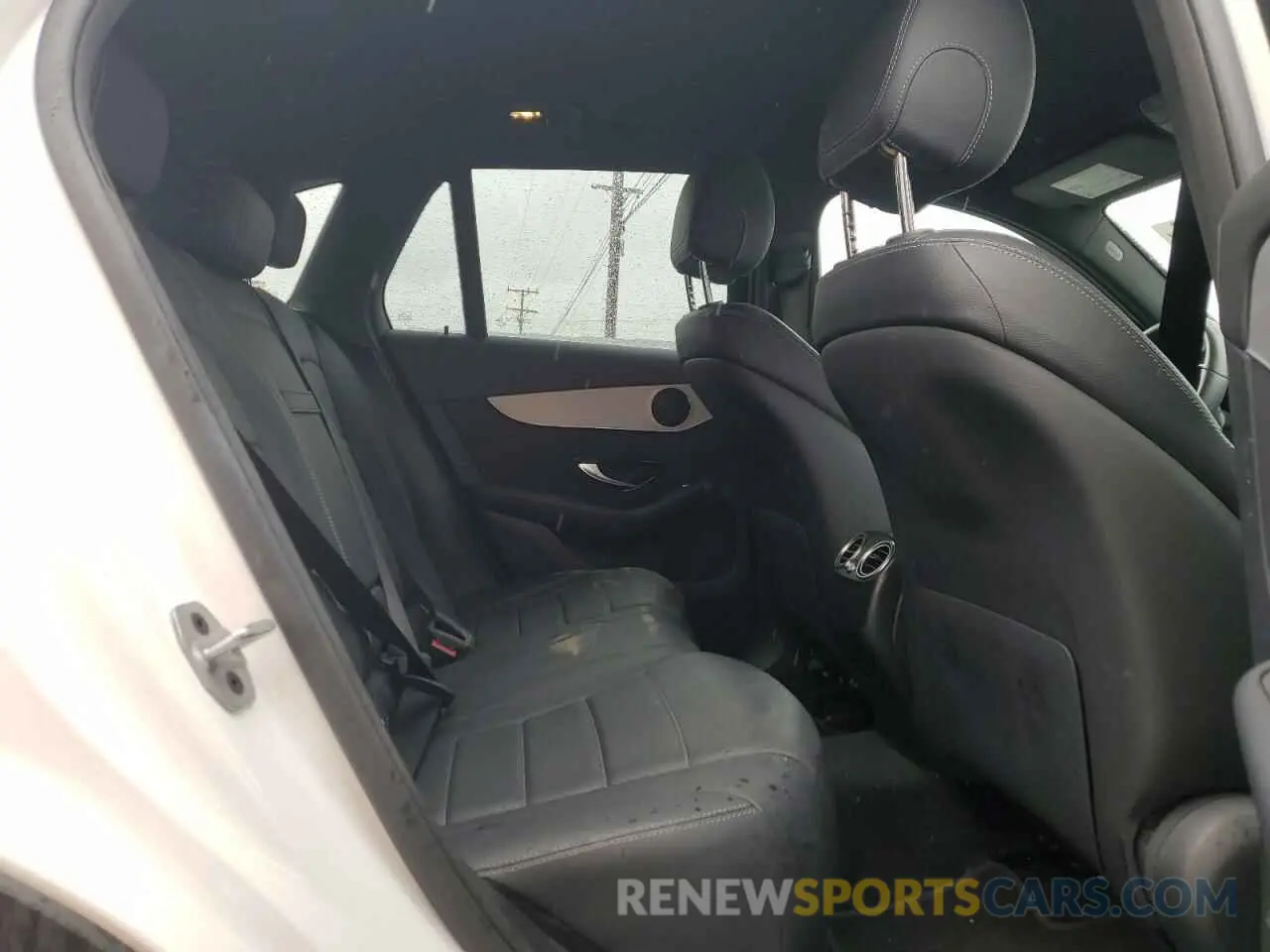11 Photograph of a damaged car W1N0G8DBXMV298032 MERCEDES-BENZ GLC-CLASS 2021