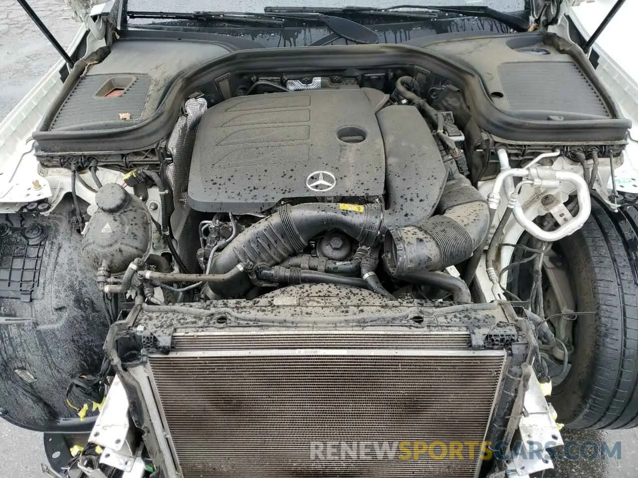 12 Photograph of a damaged car W1N0G8DBXMV298032 MERCEDES-BENZ GLC-CLASS 2021