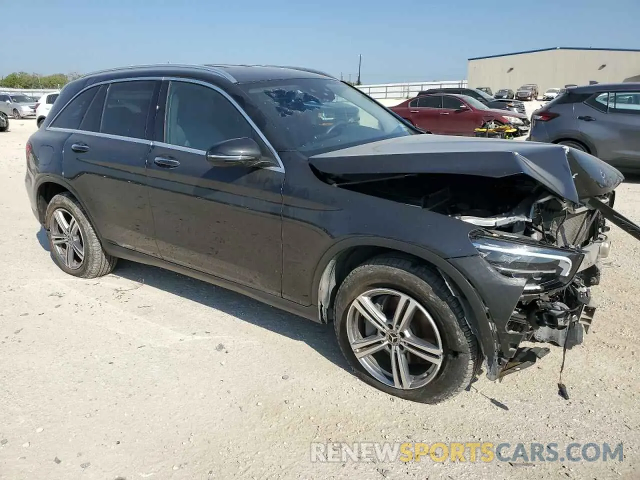 4 Photograph of a damaged car W1N0G8EB0MV307125 MERCEDES-BENZ GLC-CLASS 2021