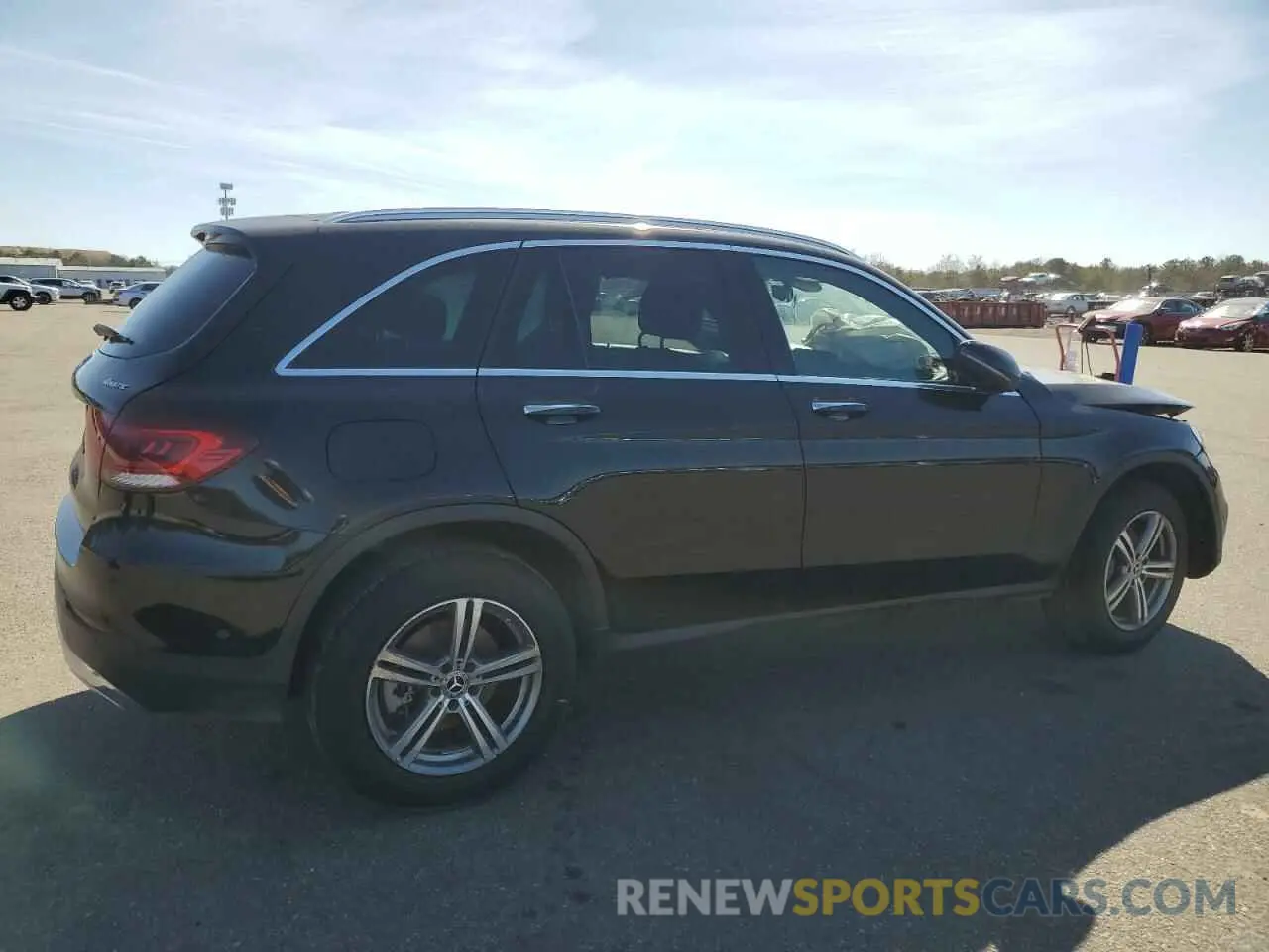 3 Photograph of a damaged car W1N0G8EB0MV316925 MERCEDES-BENZ GLC-CLASS 2021