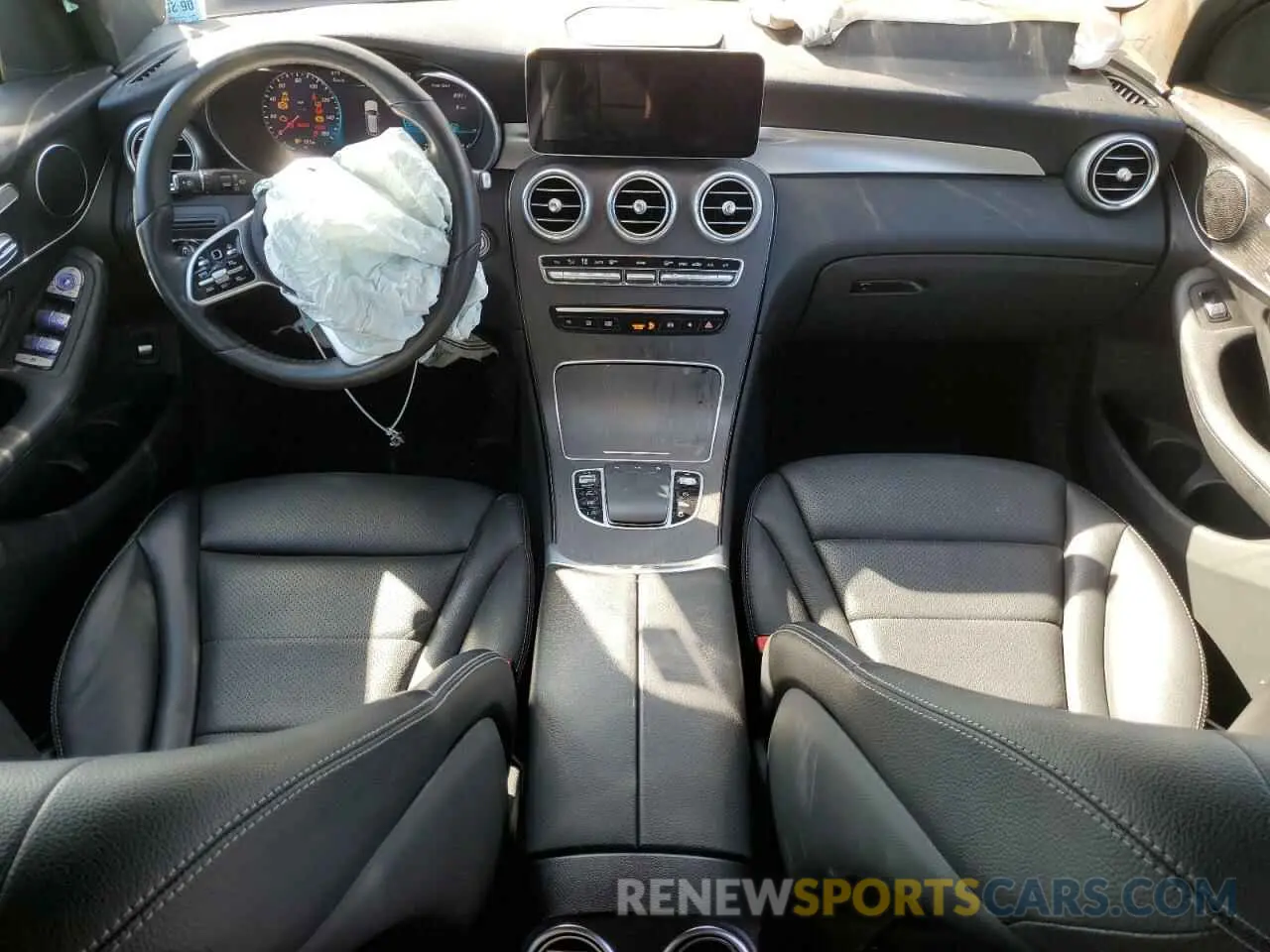8 Photograph of a damaged car W1N0G8EB0MV316925 MERCEDES-BENZ GLC-CLASS 2021