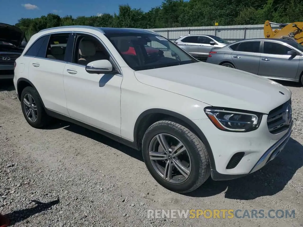 4 Photograph of a damaged car W1N0G8EB1MF869447 MERCEDES-BENZ GLC-CLASS 2021