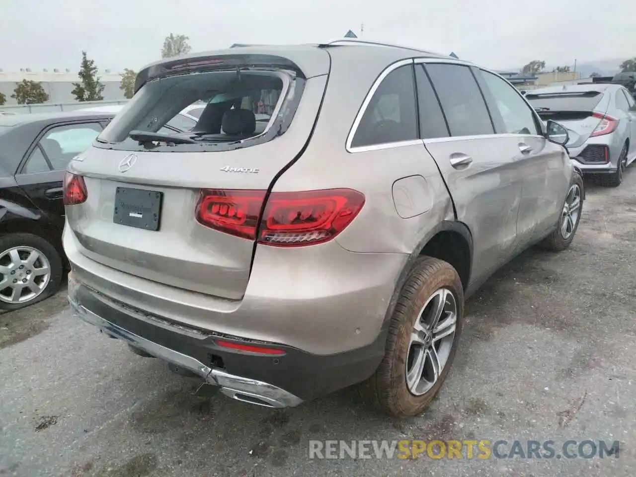 4 Photograph of a damaged car W1N0G8EB2MF868601 MERCEDES-BENZ GLC-CLASS 2021