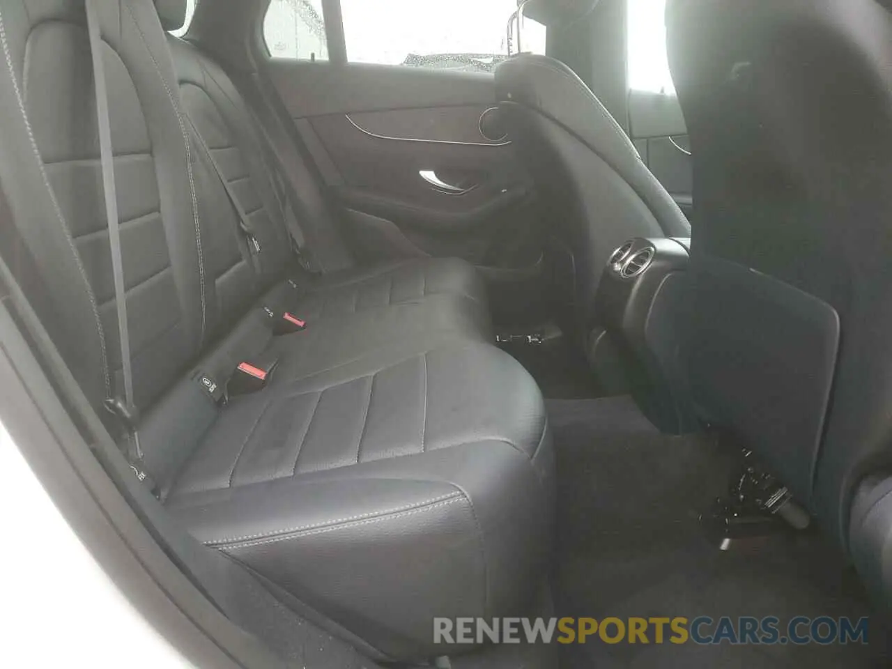 11 Photograph of a damaged car W1N0G8EB2MF876780 MERCEDES-BENZ GLC-CLASS 2021