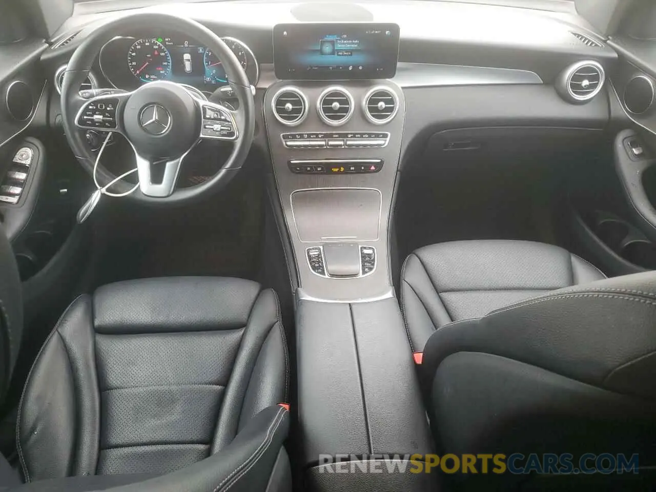8 Photograph of a damaged car W1N0G8EB2MF876780 MERCEDES-BENZ GLC-CLASS 2021