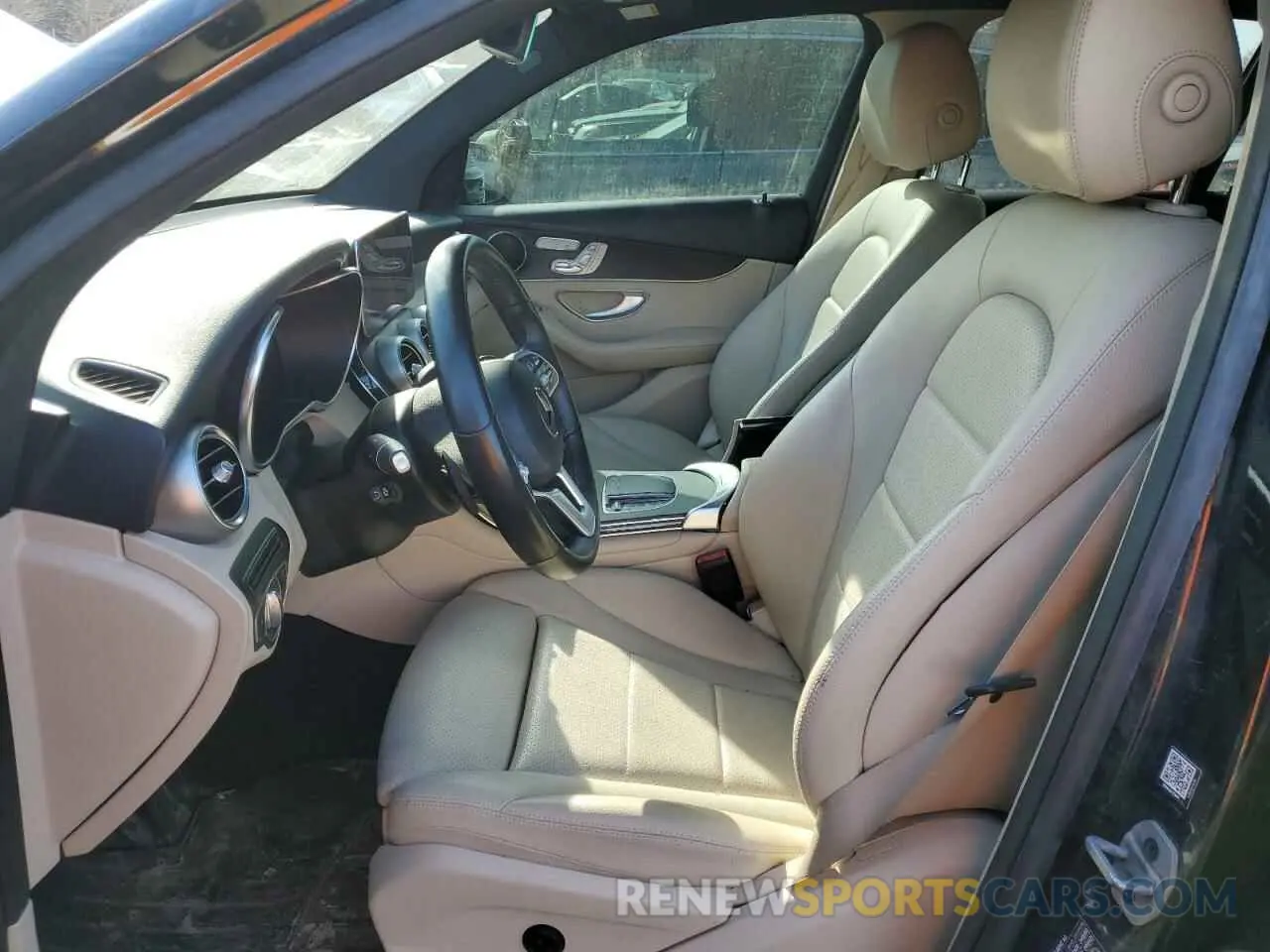 7 Photograph of a damaged car W1N0G8EB2MV300547 MERCEDES-BENZ GLC-CLASS 2021