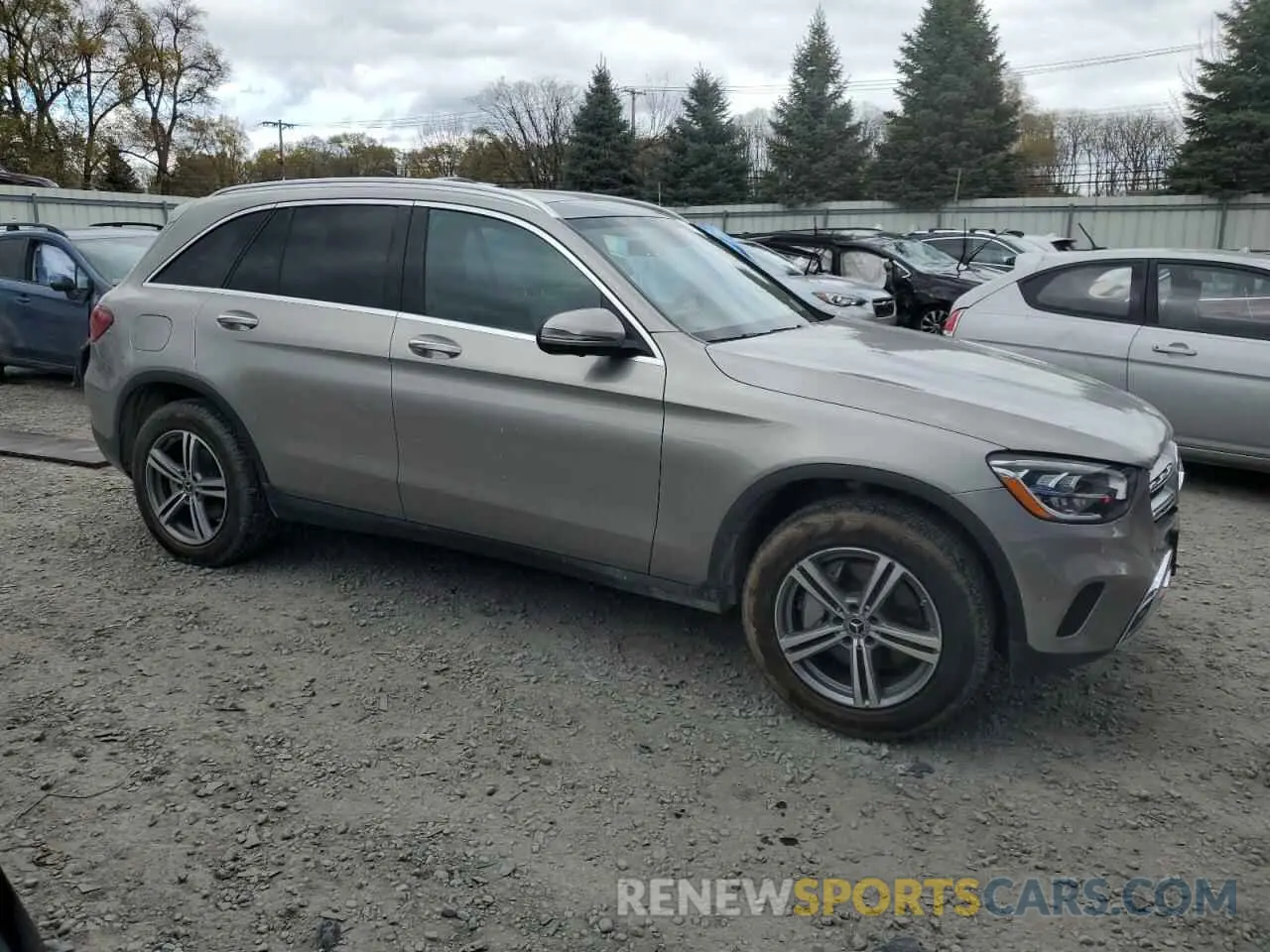 4 Photograph of a damaged car W1N0G8EB3MV282169 MERCEDES-BENZ GLC-CLASS 2021