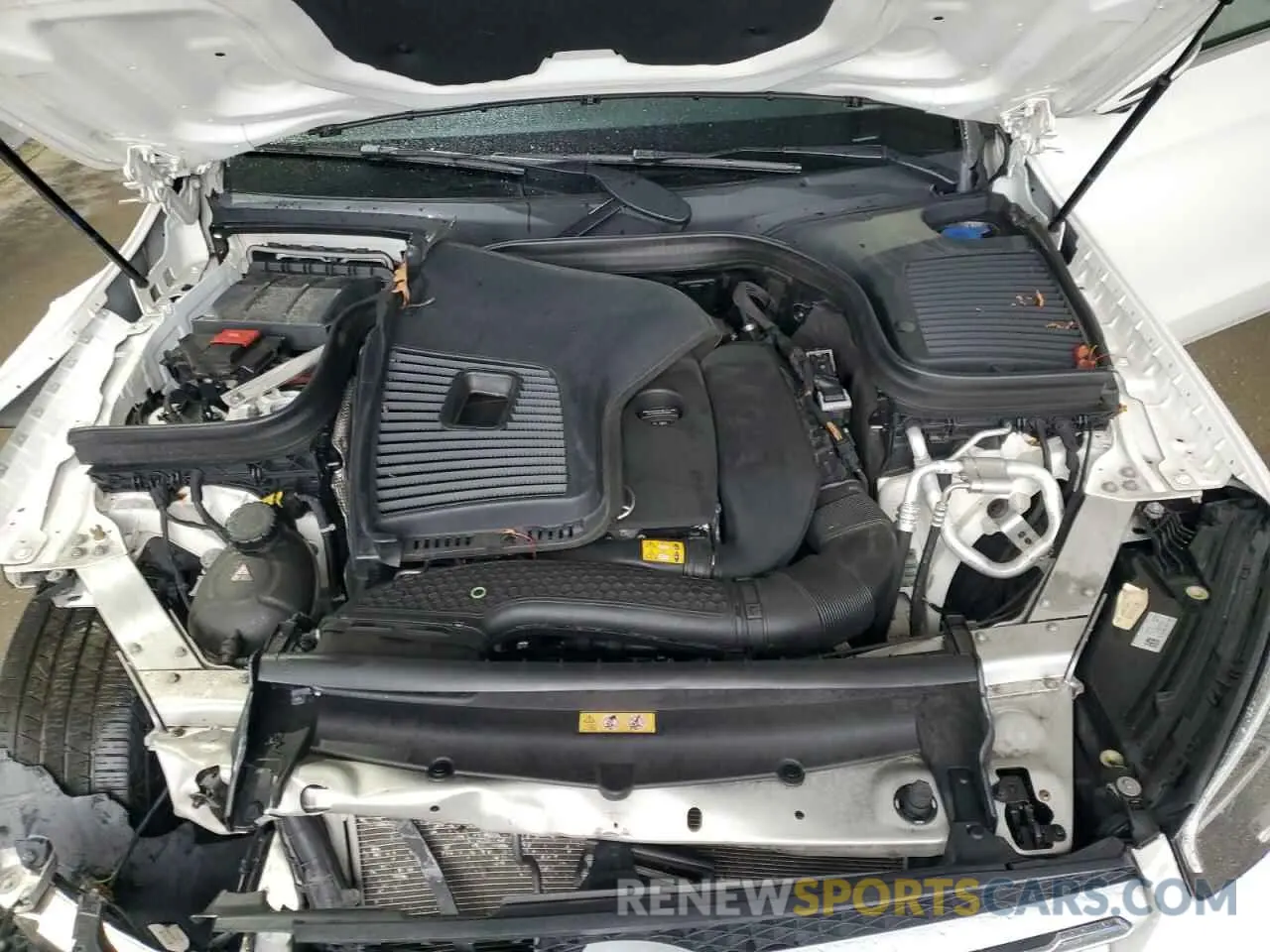 12 Photograph of a damaged car W1N0G8EB4MF903963 MERCEDES-BENZ GLC-CLASS 2021