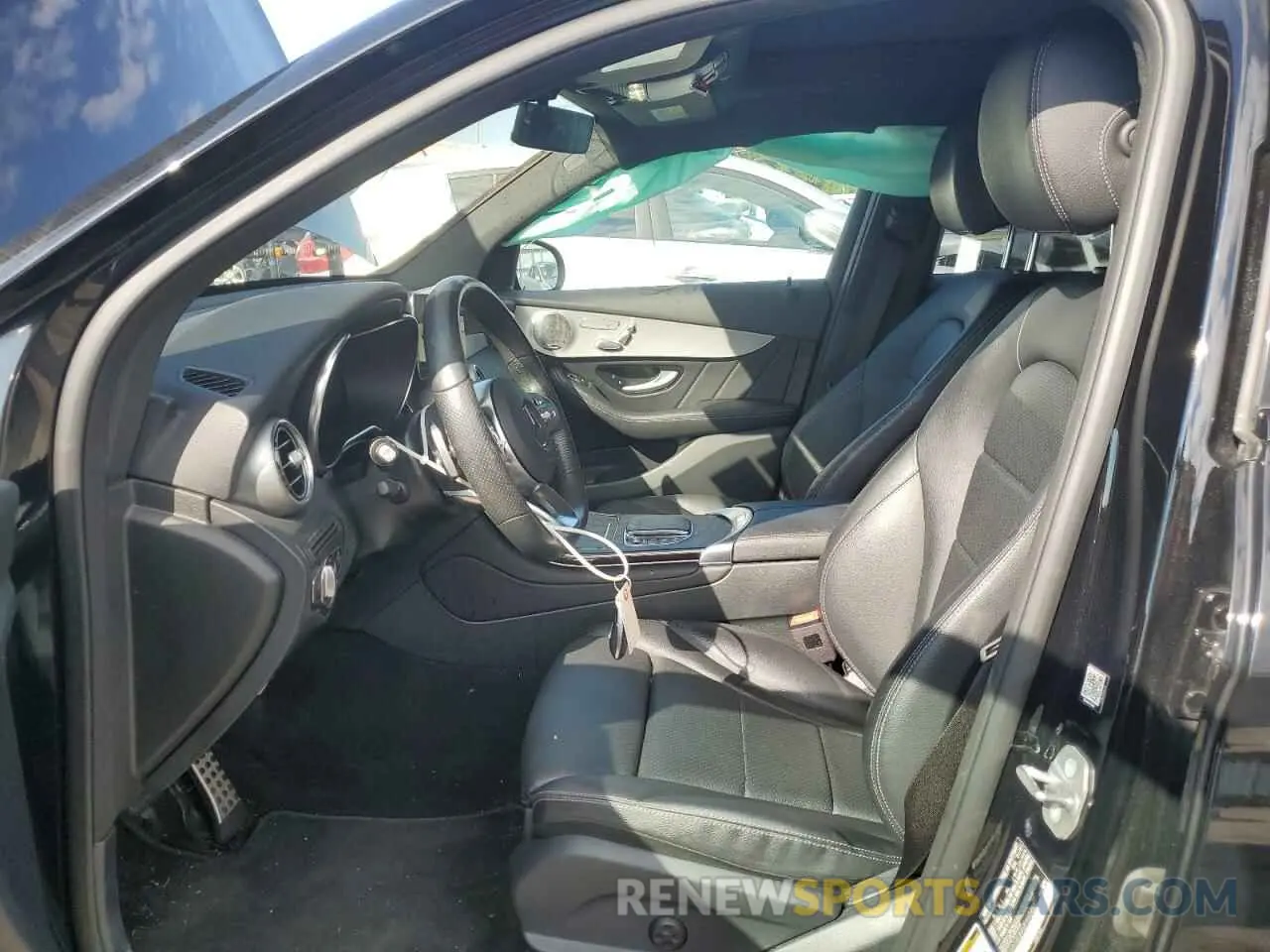 7 Photograph of a damaged car W1N0G8EB4MF933402 MERCEDES-BENZ GLC-CLASS 2021