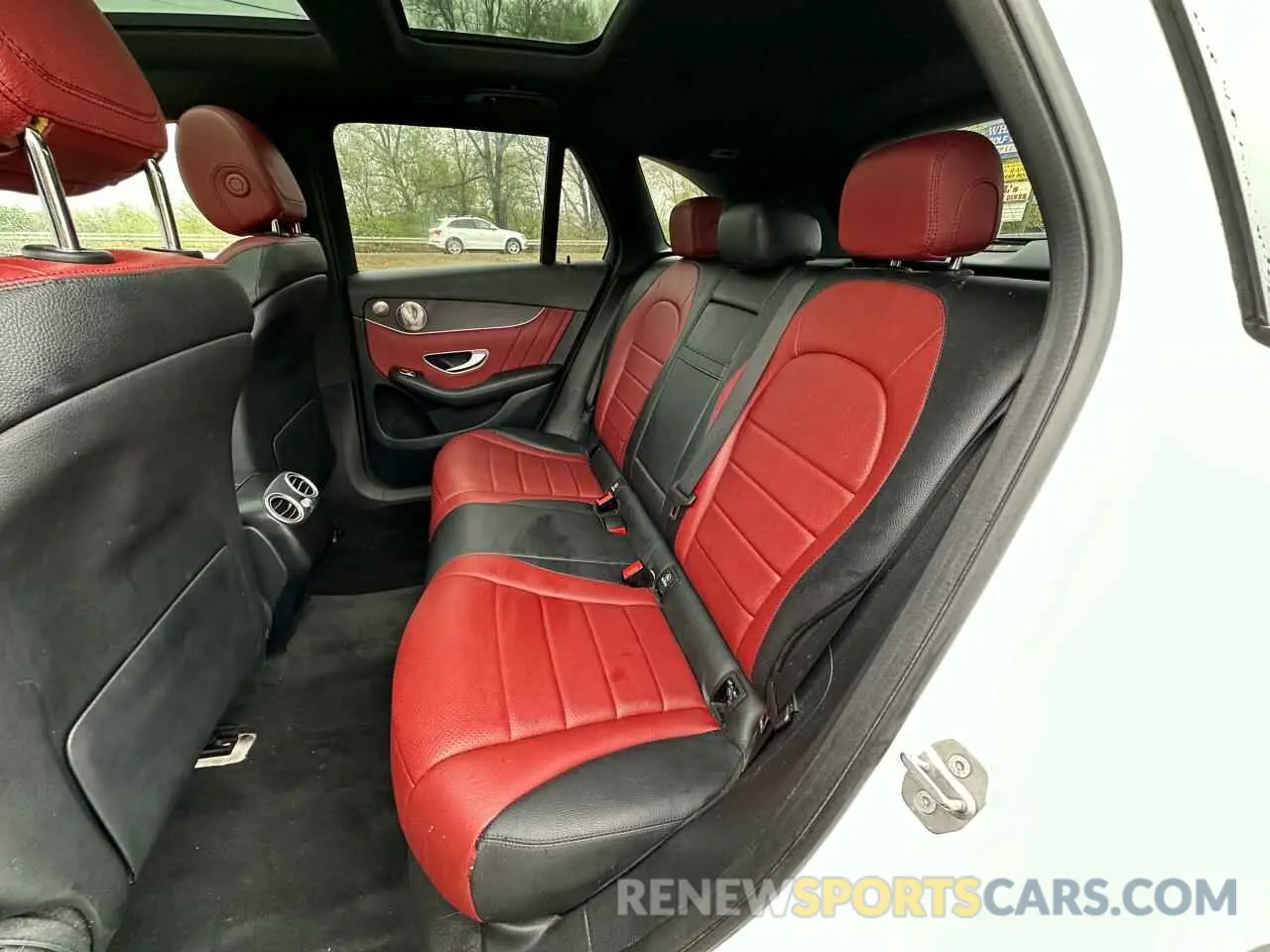 15 Photograph of a damaged car W1N0G8EB4MV283010 MERCEDES-BENZ GLC-CLASS 2021