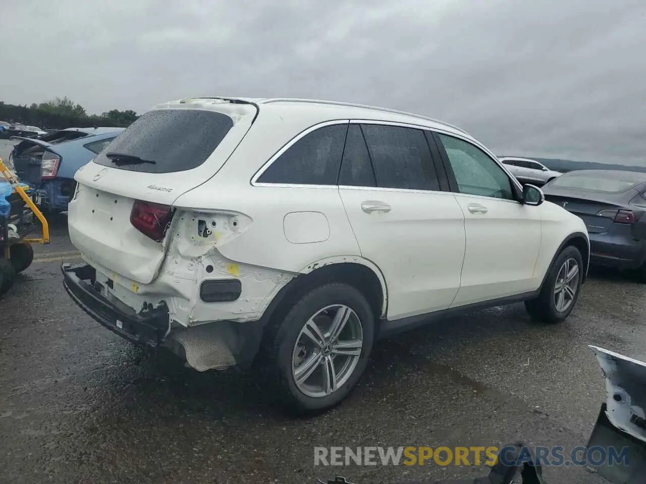 3 Photograph of a damaged car W1N0G8EB5MV301336 MERCEDES-BENZ GLC-CLASS 2021