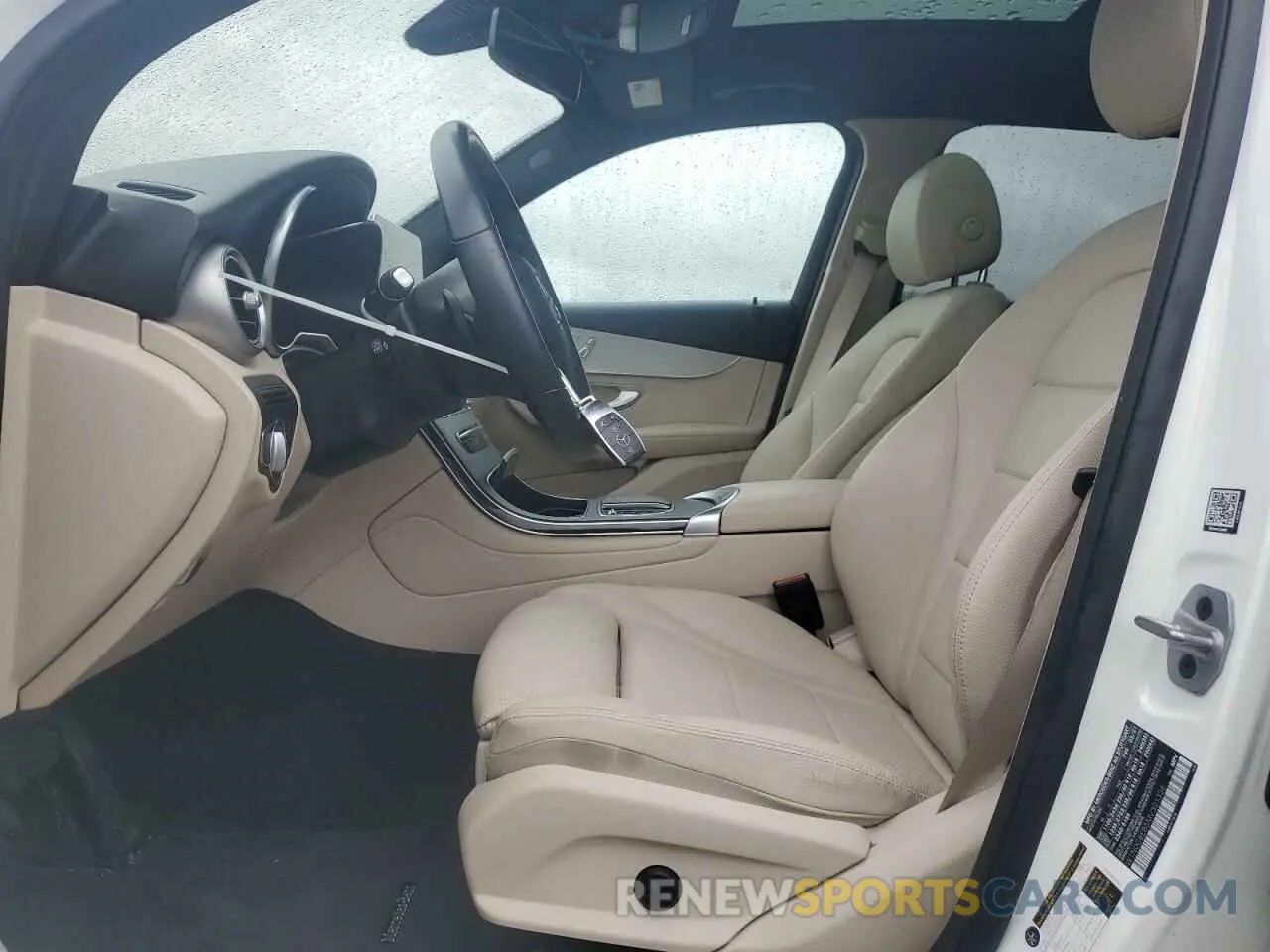 7 Photograph of a damaged car W1N0G8EB5MV301336 MERCEDES-BENZ GLC-CLASS 2021