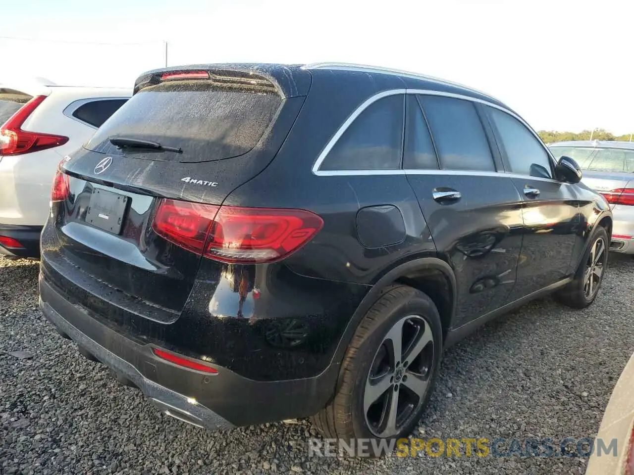 3 Photograph of a damaged car W1N0G8EB7MG011474 MERCEDES-BENZ GLC-CLASS 2021