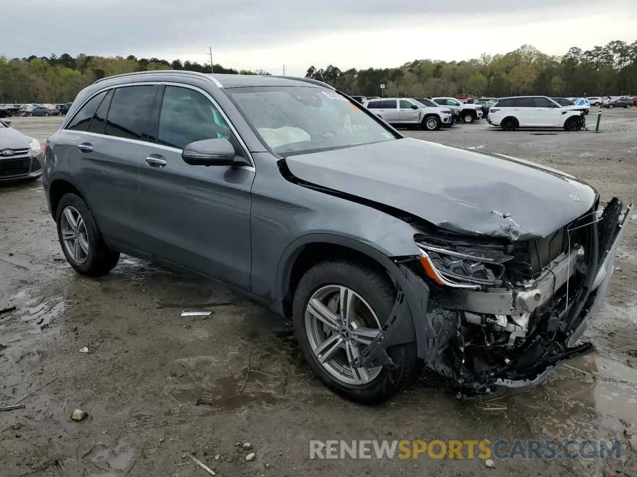 4 Photograph of a damaged car W1N0G8EB7MV306439 MERCEDES-BENZ GLC-CLASS 2021