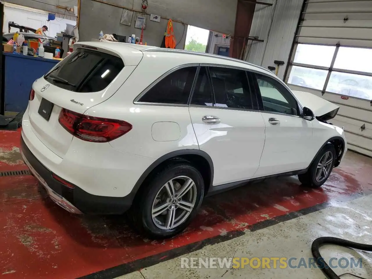 3 Photograph of a damaged car W1N0G8EB8MF939736 MERCEDES-BENZ GLC-CLASS 2021