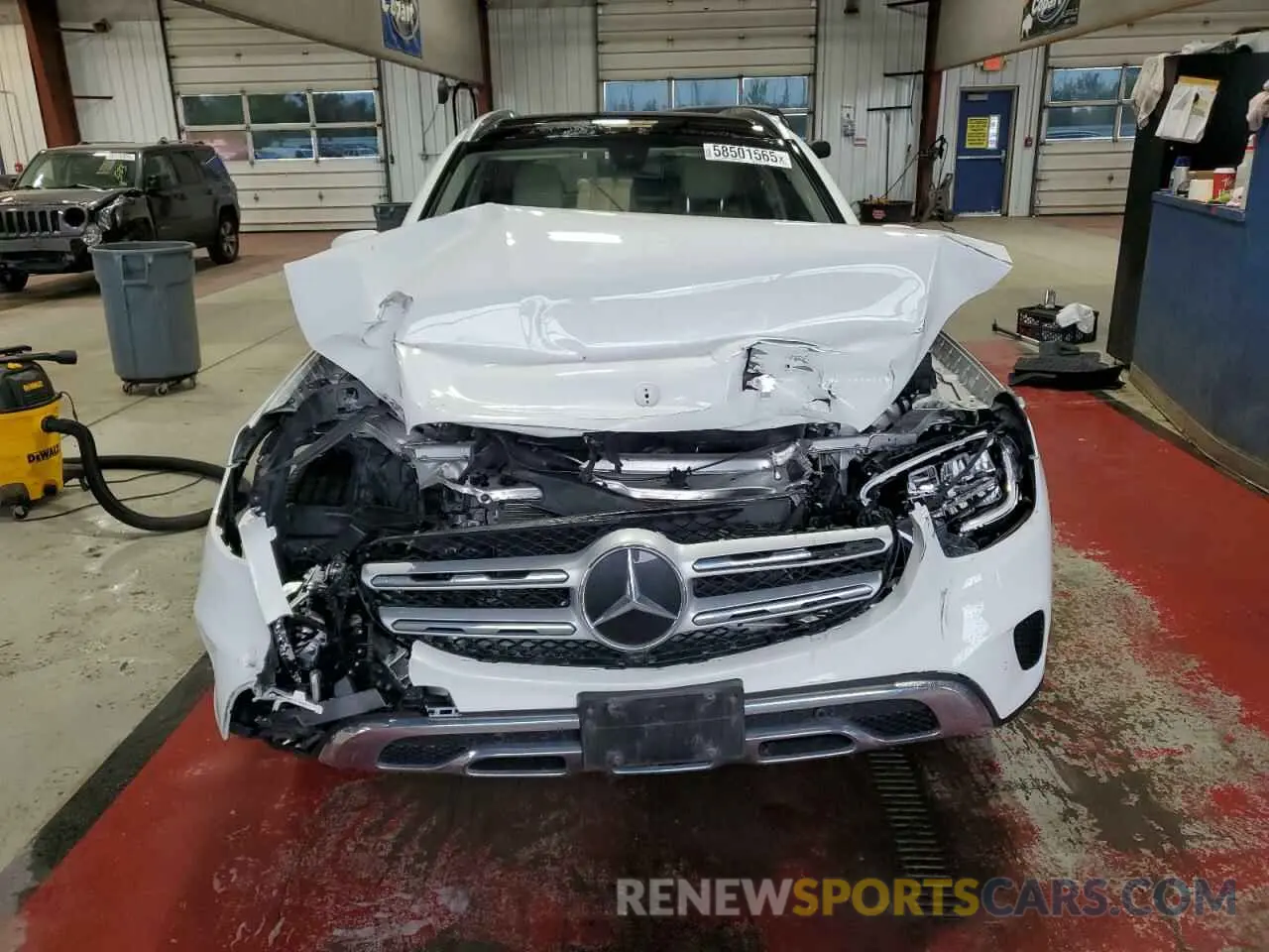 5 Photograph of a damaged car W1N0G8EB8MF939736 MERCEDES-BENZ GLC-CLASS 2021
