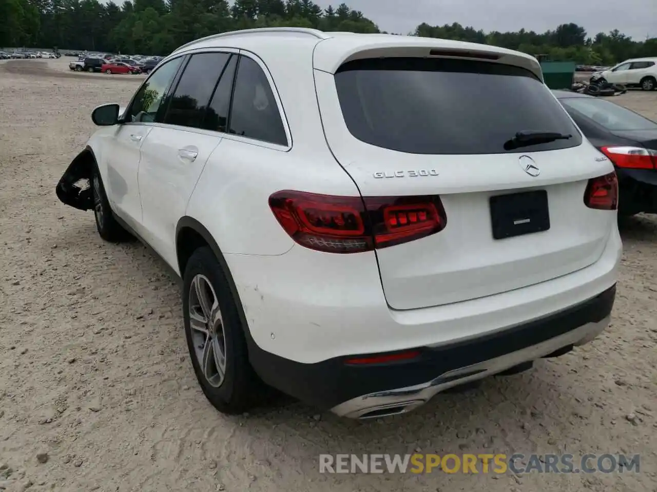 3 Photograph of a damaged car W1N0G8EBXMF878941 MERCEDES-BENZ GLC-CLASS 2021