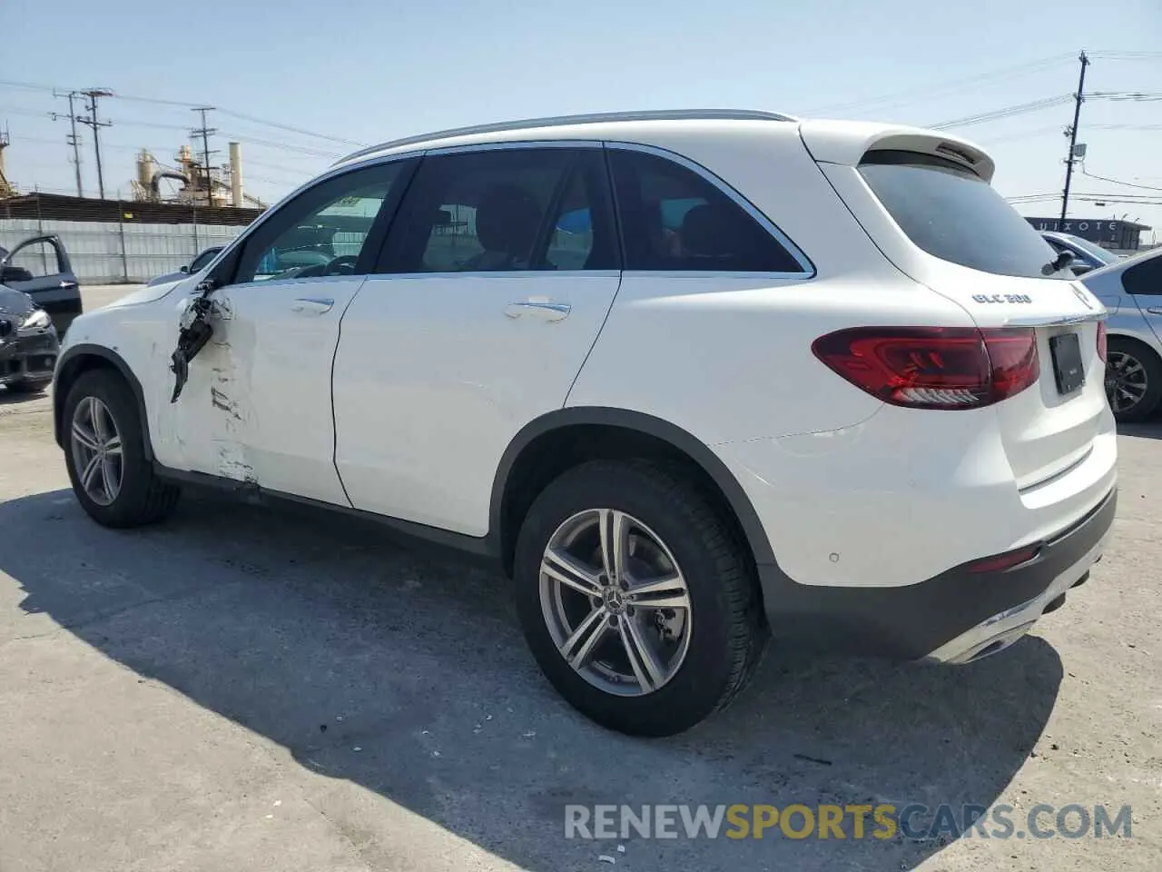 2 Photograph of a damaged car W1N0G8EBXMV307228 MERCEDES-BENZ GLC-CLASS 2021