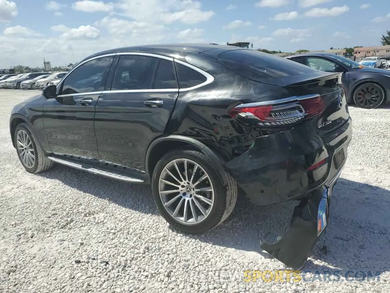 2 Photograph of a damaged car W1N0J8EB1MF989055 MERCEDES-BENZ GLC-CLASS 2021