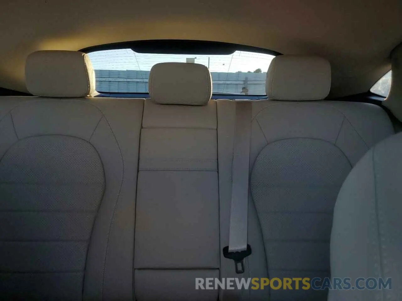 10 Photograph of a damaged car W1N0J8EB2MF986455 MERCEDES-BENZ GLC-CLASS 2021