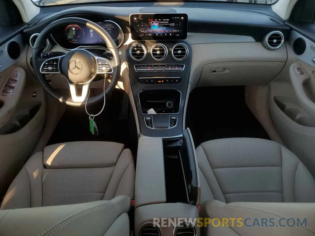 8 Photograph of a damaged car W1N0J8EB2MF986455 MERCEDES-BENZ GLC-CLASS 2021