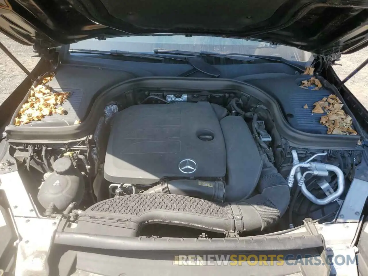 12 Photograph of a damaged car W1N0J8EB3MF878345 MERCEDES-BENZ GLC-CLASS 2021