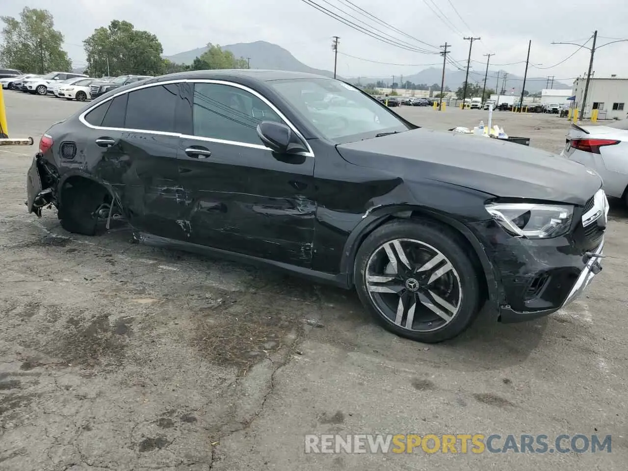 4 Photograph of a damaged car W1N0J8EB8MF892063 MERCEDES-BENZ GLC-CLASS 2021