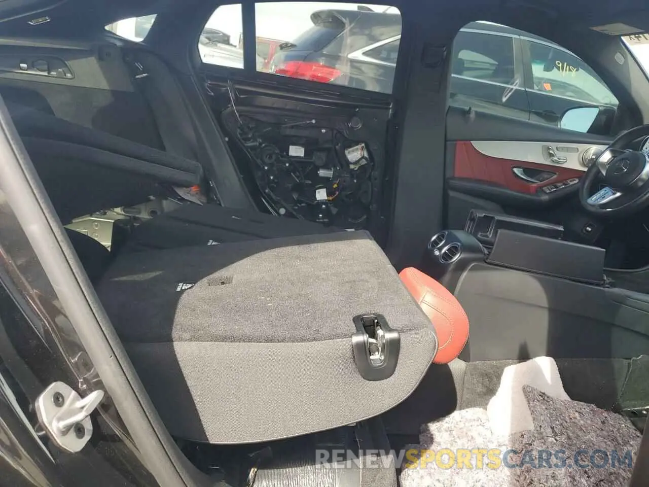 10 Photograph of a damaged car W1N0J8EB9MF963206 MERCEDES-BENZ GLC-CLASS 2021