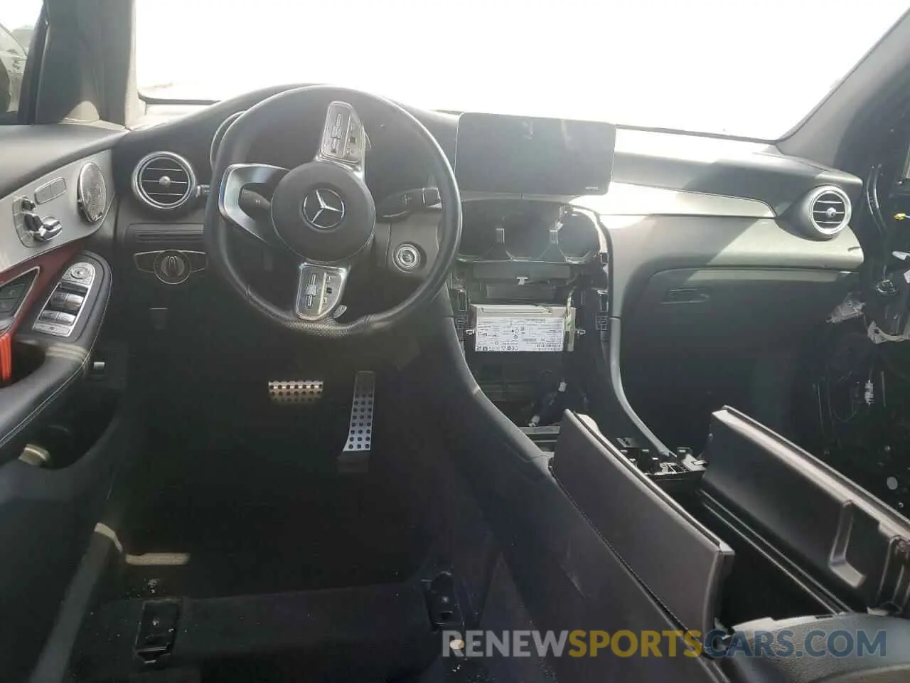 8 Photograph of a damaged car W1N0J8EB9MF963206 MERCEDES-BENZ GLC-CLASS 2021