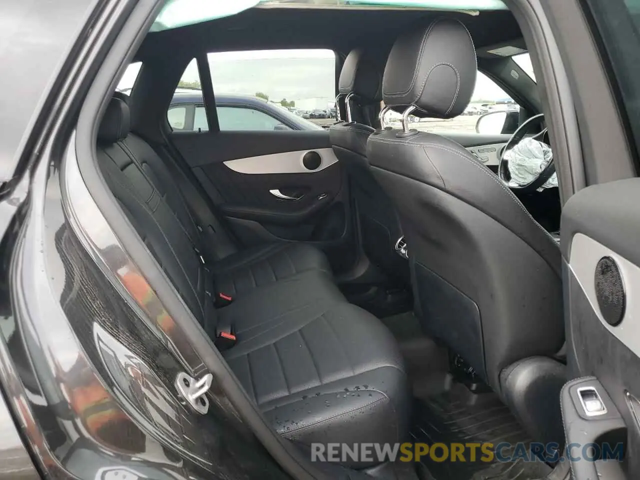 10 Photograph of a damaged car W1N0G8DB0NG077724 MERCEDES-BENZ GLC-CLASS 2022