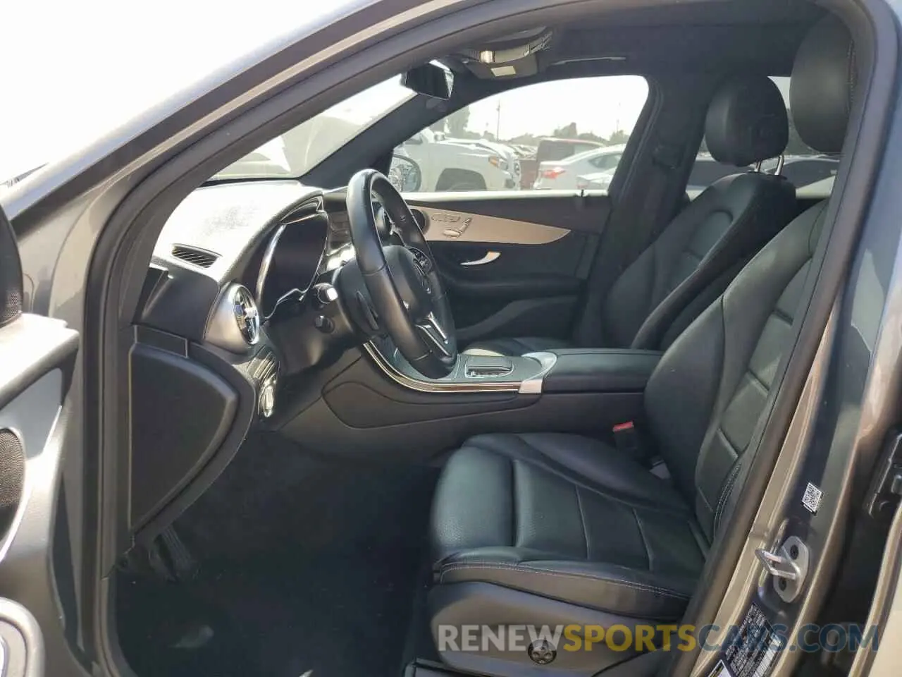 7 Photograph of a damaged car W1N0G8DB0NV347143 MERCEDES-BENZ GLC-CLASS 2022