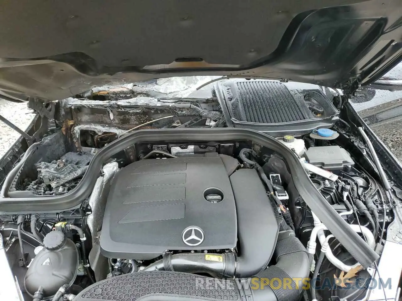 11 Photograph of a damaged car W1N0G8DB2NG042716 MERCEDES-BENZ GLC-CLASS 2022