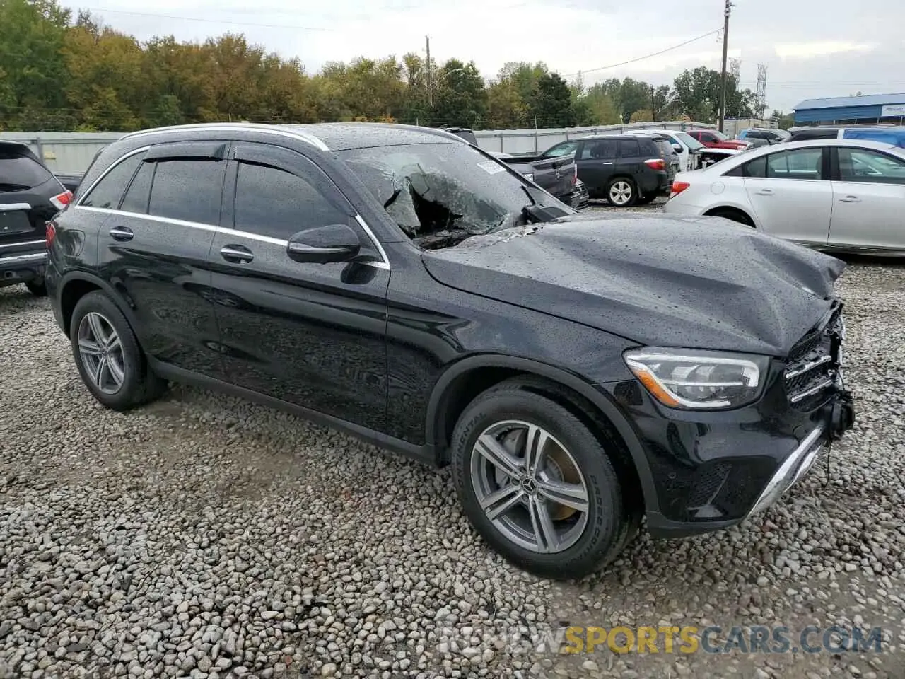 4 Photograph of a damaged car W1N0G8DB2NG042716 MERCEDES-BENZ GLC-CLASS 2022