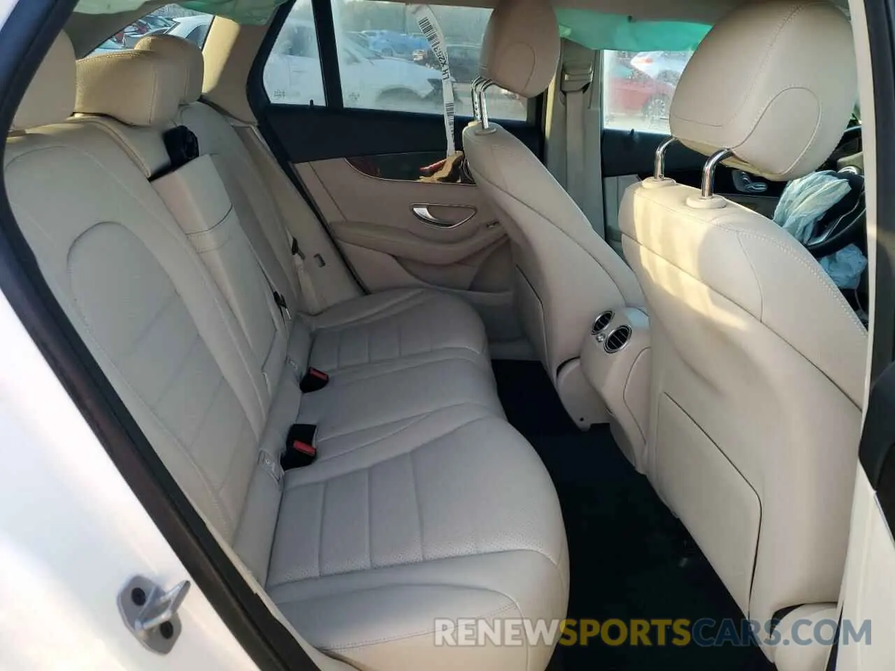 11 Photograph of a damaged car W1N0G8DB3NG096705 MERCEDES-BENZ GLC-CLASS 2022
