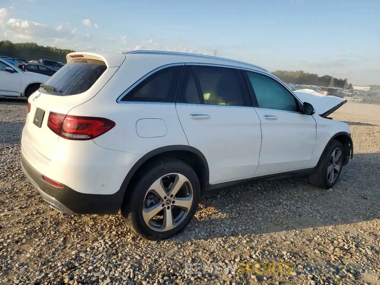 3 Photograph of a damaged car W1N0G8DB3NG096705 MERCEDES-BENZ GLC-CLASS 2022
