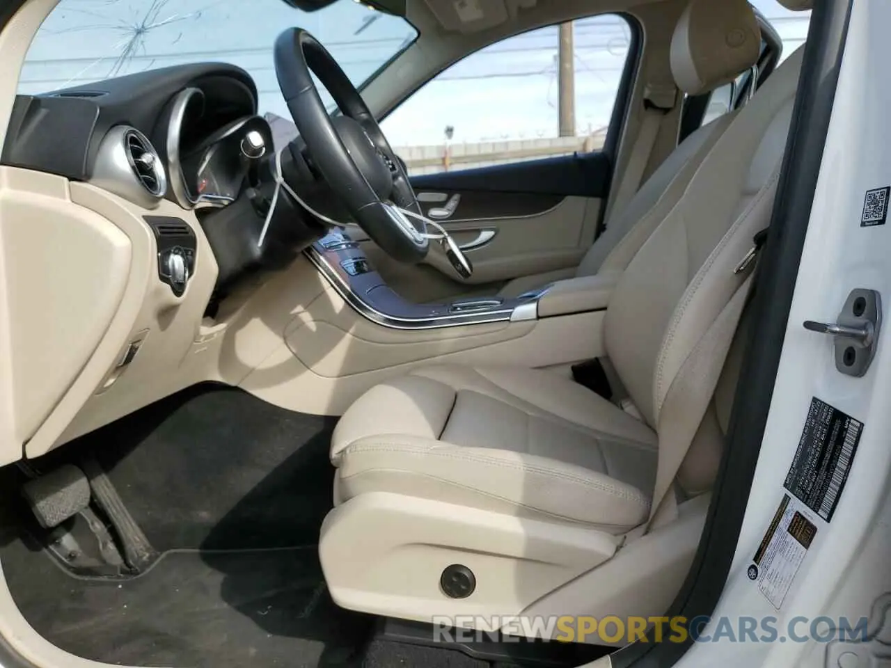7 Photograph of a damaged car W1N0G8DB3NV387409 MERCEDES-BENZ GLC-CLASS 2022