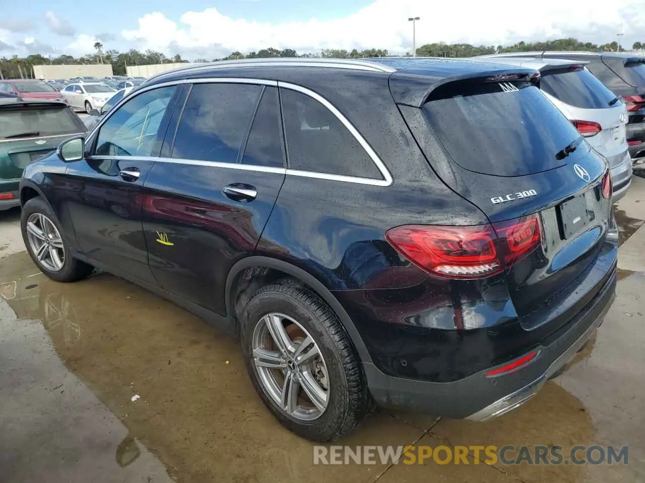 2 Photograph of a damaged car W1N0G8DB3NV388270 MERCEDES-BENZ GLC-CLASS 2022