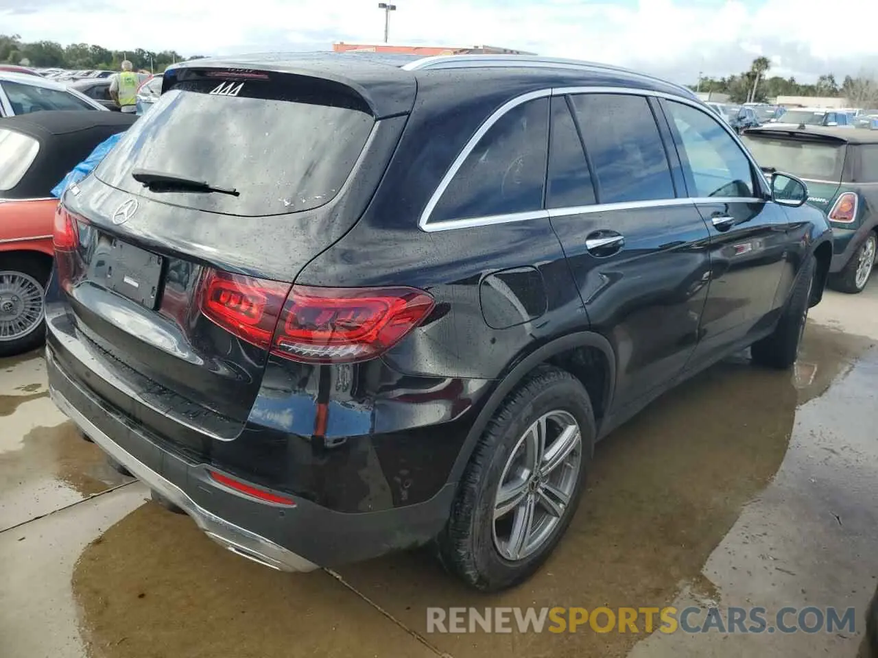 3 Photograph of a damaged car W1N0G8DB3NV388270 MERCEDES-BENZ GLC-CLASS 2022