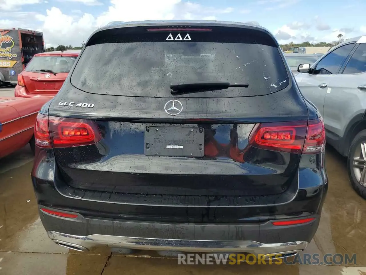 6 Photograph of a damaged car W1N0G8DB3NV388270 MERCEDES-BENZ GLC-CLASS 2022