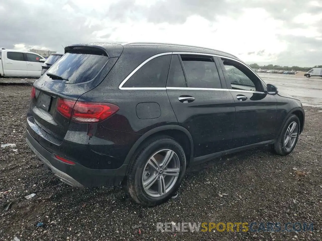3 Photograph of a damaged car W1N0G8DB4NG080996 MERCEDES-BENZ GLC-CLASS 2022