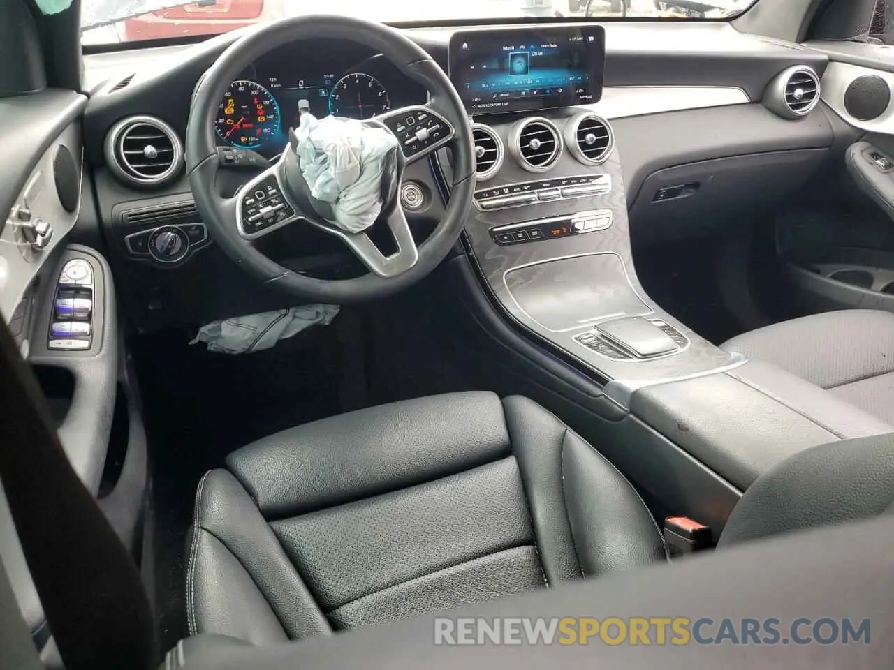 8 Photograph of a damaged car W1N0G8DB4NG080996 MERCEDES-BENZ GLC-CLASS 2022