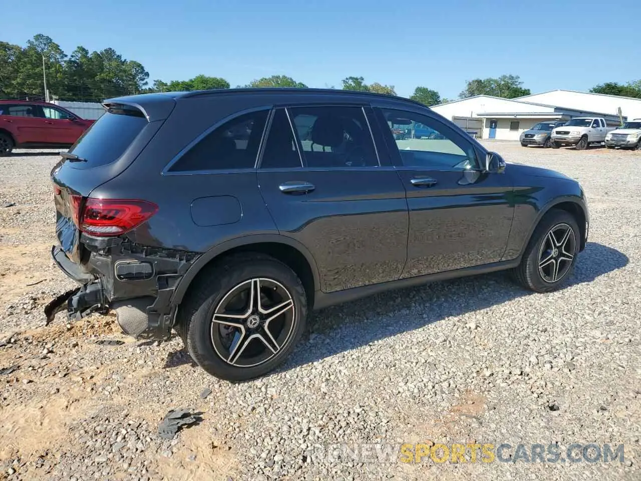 3 Photograph of a damaged car W1N0G8DB4NV326568 MERCEDES-BENZ GLC-CLASS 2022